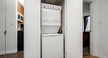 806 58 Keefer Place