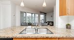 806 58 Keefer Place