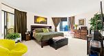 1601 738 Broughton Street