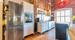 506 55 E Cordova Street
