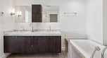 1701 1372 Seymour Street