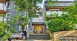 205 2328 Oxford Street