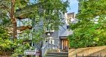 205 2328 Oxford Street