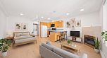 1610 939 Homer Street