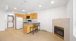 1610 939 Homer Street