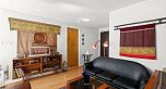 3705 1111 W Pender Street
