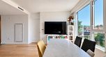 310 5693 Elizabeth Street