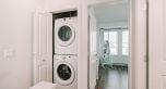 136 2418 Avon Place