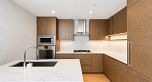310 5693 Elizabeth Street
