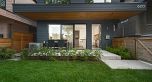 1 638 E 46th Avenue
