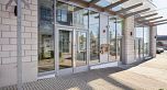 302 2455 Kingsway