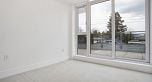 302 2455 Kingsway