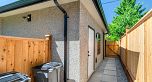 1 3771 W King Edward Avenue