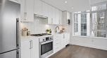 302 2455 Kingsway