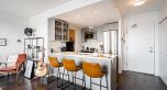 1110 933 E Hastings Street