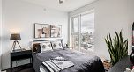 1110 933 E Hastings Street