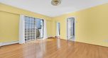 137 W Woodstock Avenue