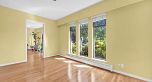 137 W Woodstock Avenue
