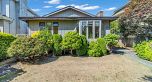 137 W Woodstock Avenue
