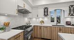1 2035 E 51st