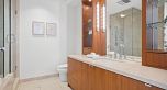802 628 Kinghorne Mews