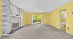 137 W Woodstock Avenue