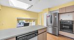 137 W Woodstock Avenue