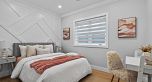 1 2035 E 51st