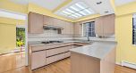 137 W Woodstock Avenue