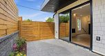 2 2438 E 20th Avenue