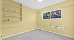 137 W Woodstock Avenue