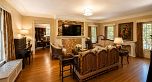 4625 Connaught Drive