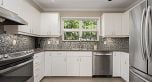 3085 Maple Street