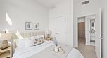 905 8415 Granville Street