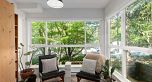 203 2272 Dundas Street