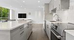 201 2140 Briar Avenue