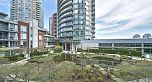 905 58 Keefer Place