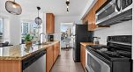 905 58 Keefer Place