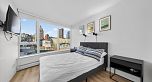 905 58 Keefer Place
