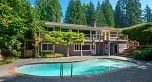 545 E Kings Road
