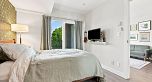 323 1588 E Hastings Street
