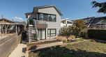 2732 Wall Street