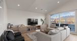 2732 Wall Street
