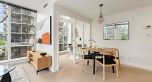 605 633 Kinghorne Mews