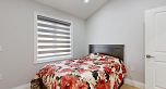 1 556 W 62nd Avenue