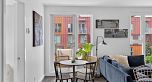 1009 983 E Hastings Street