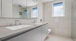 156 W Woodstock Avenue