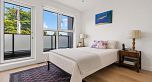 156 W Woodstock Avenue