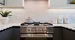 4 1491 Devonshire Crescent