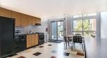 1006 933 Seymour Street